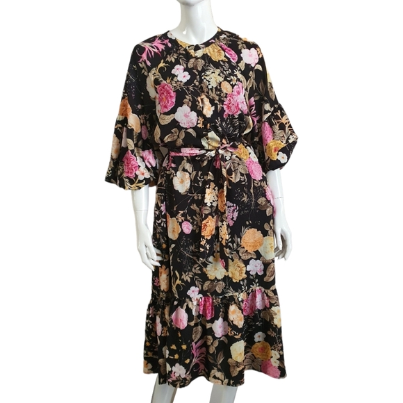 DECJUBA Dresses & Skirts - Decjuba Black Floral Maxi Dress Long Sleeve Oversized Size 10